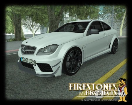 Mercedes-Benz C63 AMG 2012